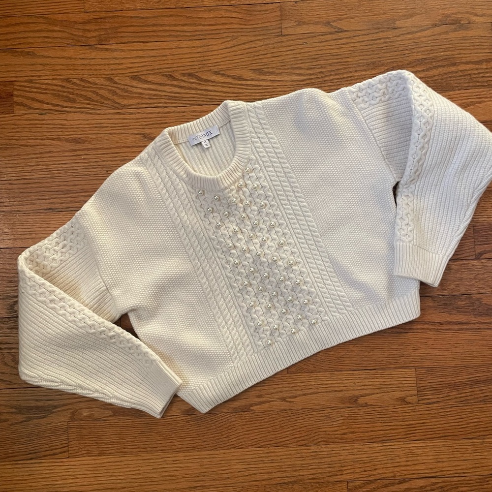 INTERMIX Sweater - Picture 6 of 7